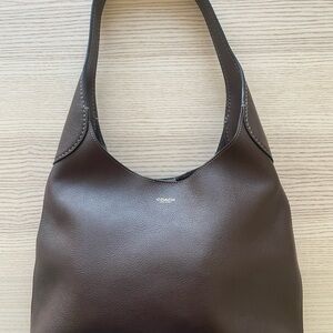 Coach Brooklyn Shoulder Bag 28 Maple